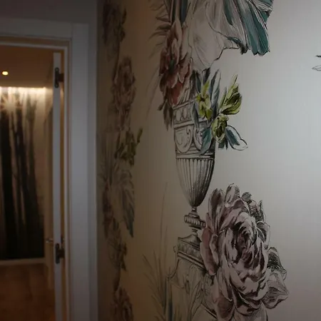 Midtown | Bernardes 9 Apartment Lisbon